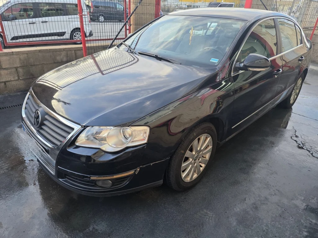 Volkswagen Passat 2.0 · 140 CV